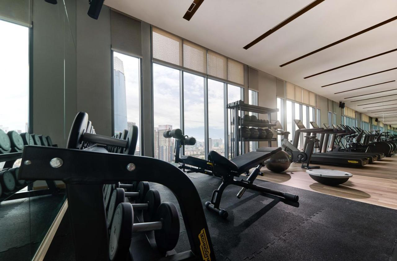 Pan Pacific Serviced Suites Κουάλα Λουμπούρ Εξωτερικό φωτογραφία The gym at the 39th floor